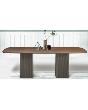 PILLAR Dining Table 